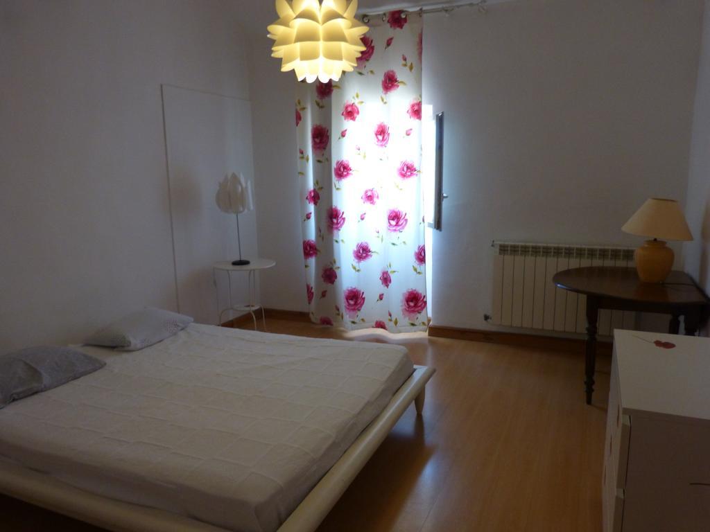 Mas Moise Bed & Breakfast Sauve Bilik gambar